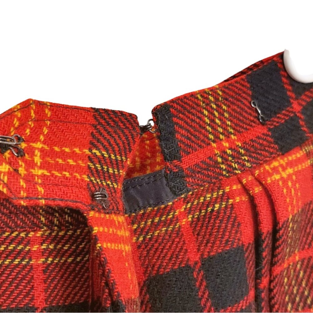 Vintage Red Plaid Tartan Skirt - Picture 4 of 5